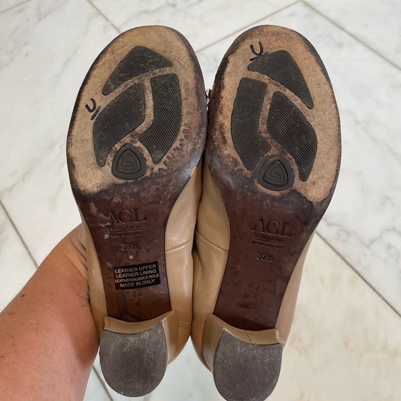 AGL black and tan Italian leather block heels euro 37.5 US womens 7 scuffed heel - Picture 10 of 11